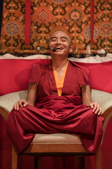 Mingyur Rinpoche Lecturing at One of His Retreats